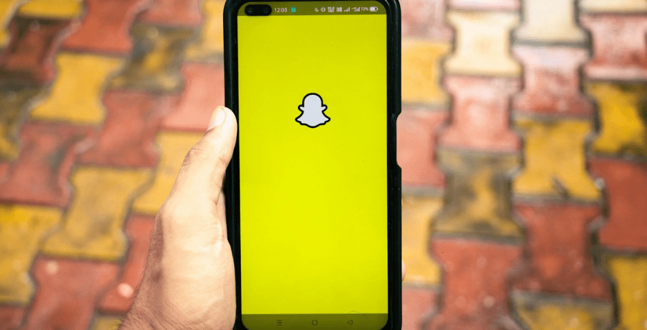 Yellow Heart on Snapchat